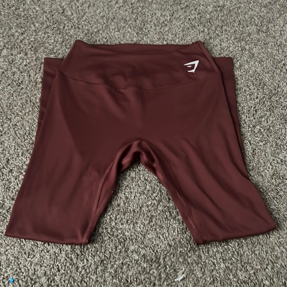 maroon gymshark leggings